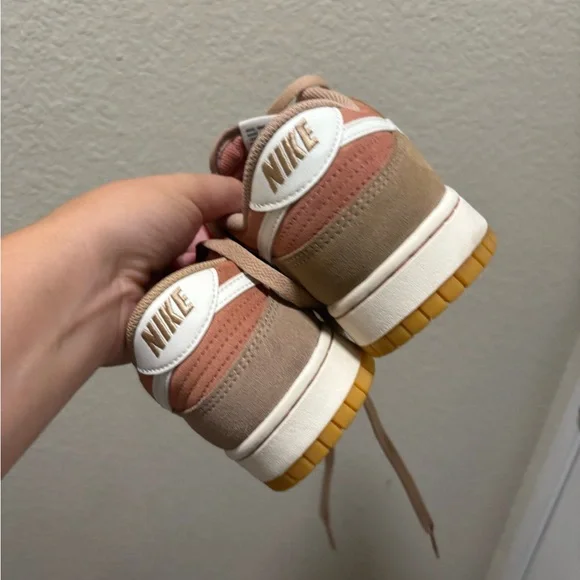 Nike dunk low coral - Picture 8 of 11